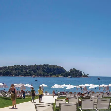 2 Bedroom Pet Friendly In Rovinj Holiday home *