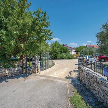 2 Bedroom Pet Friendly In Rovinj
